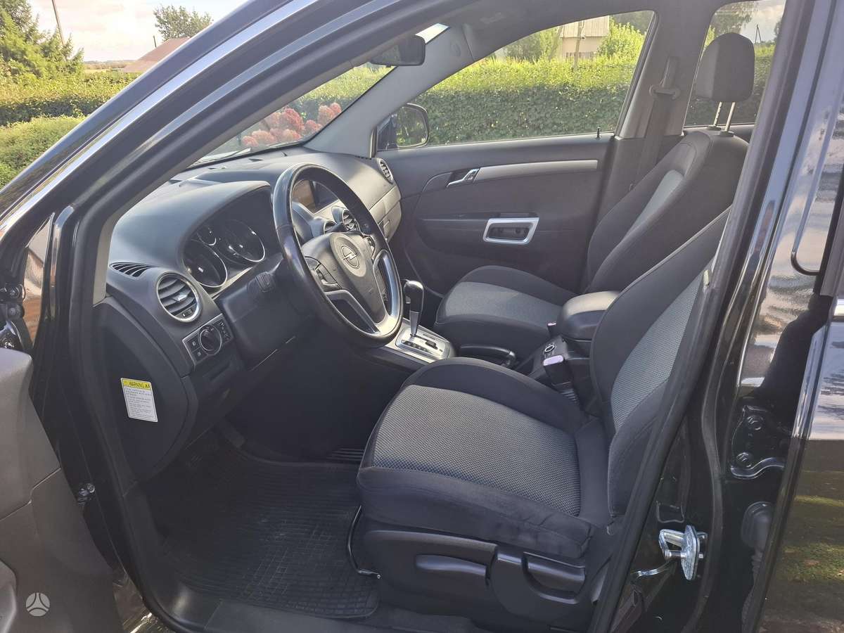 Opel Antara 2009 — photo 8