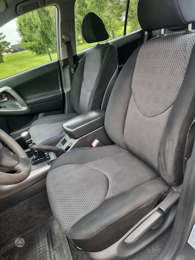 Toyota RAV4 2006 — photo 20