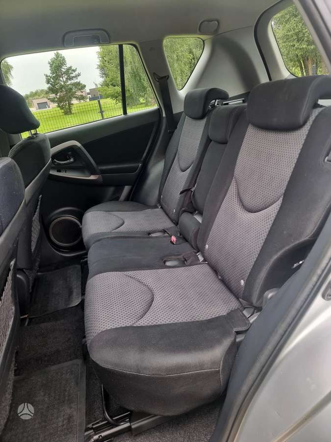 Toyota RAV4 2006 — photo 21