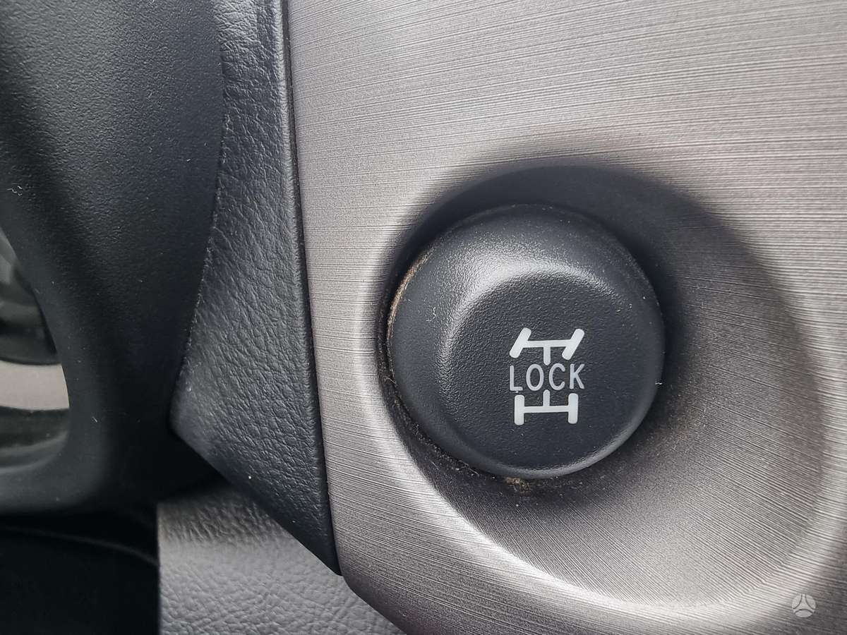 Toyota RAV4 2006 — photo 22