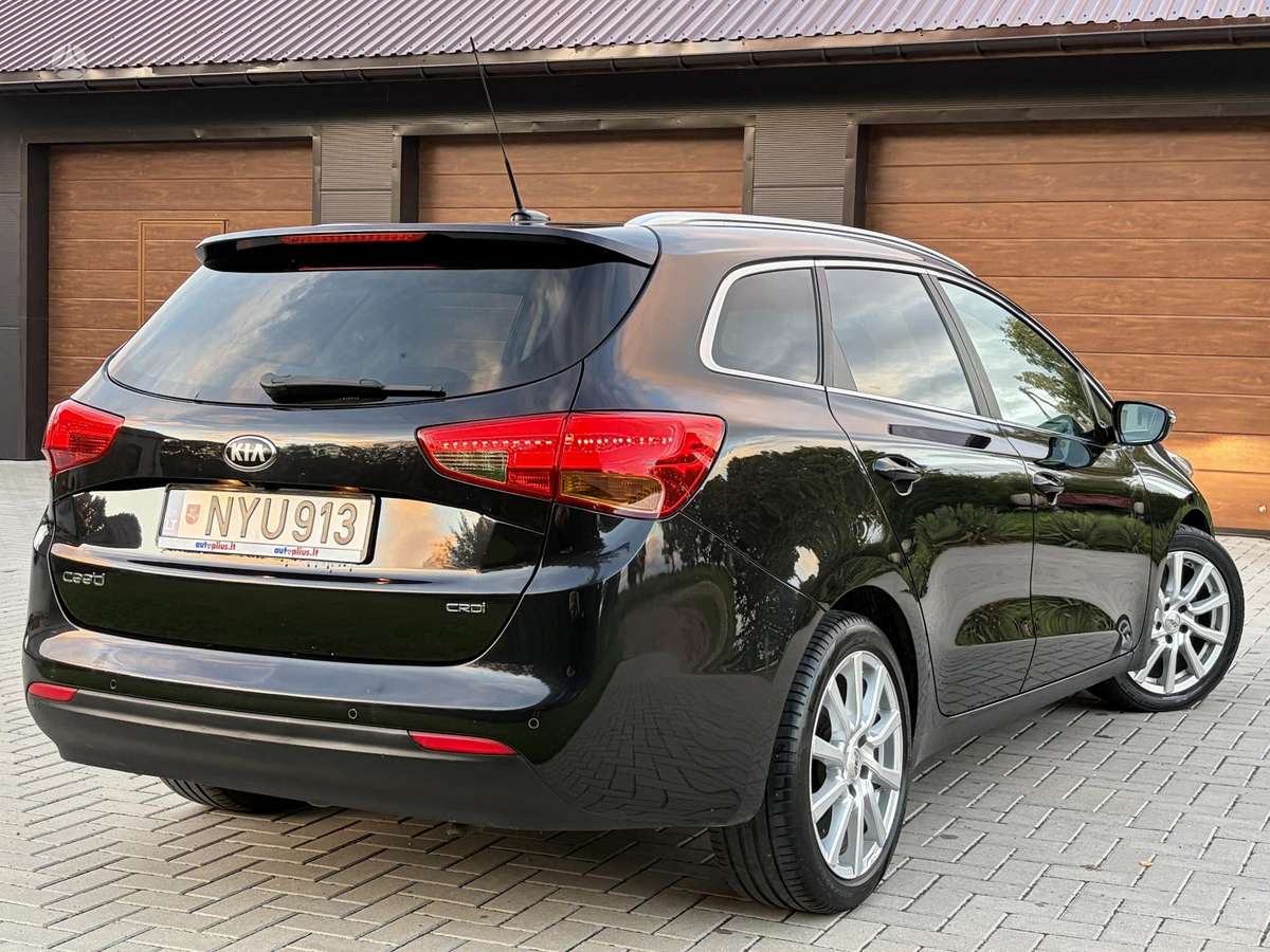 Kia Ceed 2013 — двигун 1600 cm³, 128 HP (94kW)