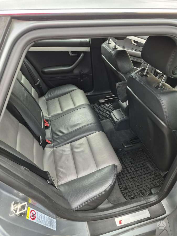 Audi A4 2006 — photo 10