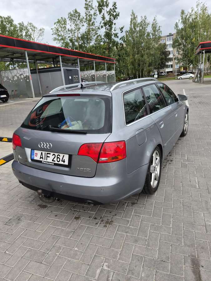 Audi A4 2006 — photo 5