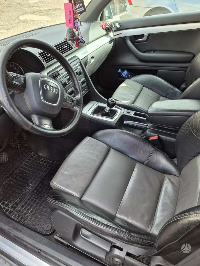 Audi A4 2006 — photo 7