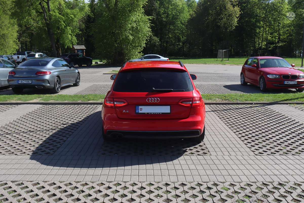 Audi A4 2015 — photo 5