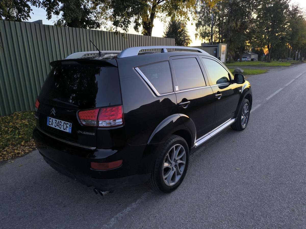 Citroen C-Crosser 2010 — photo 5