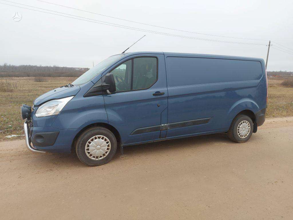 Ford Transit 2013 — rear view
