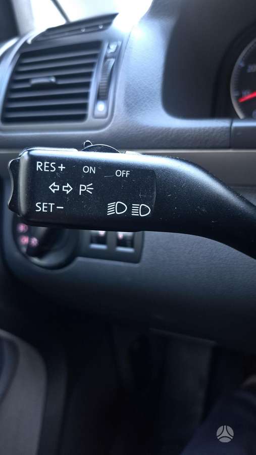 Volkswagen Touran 2007 — photo 16