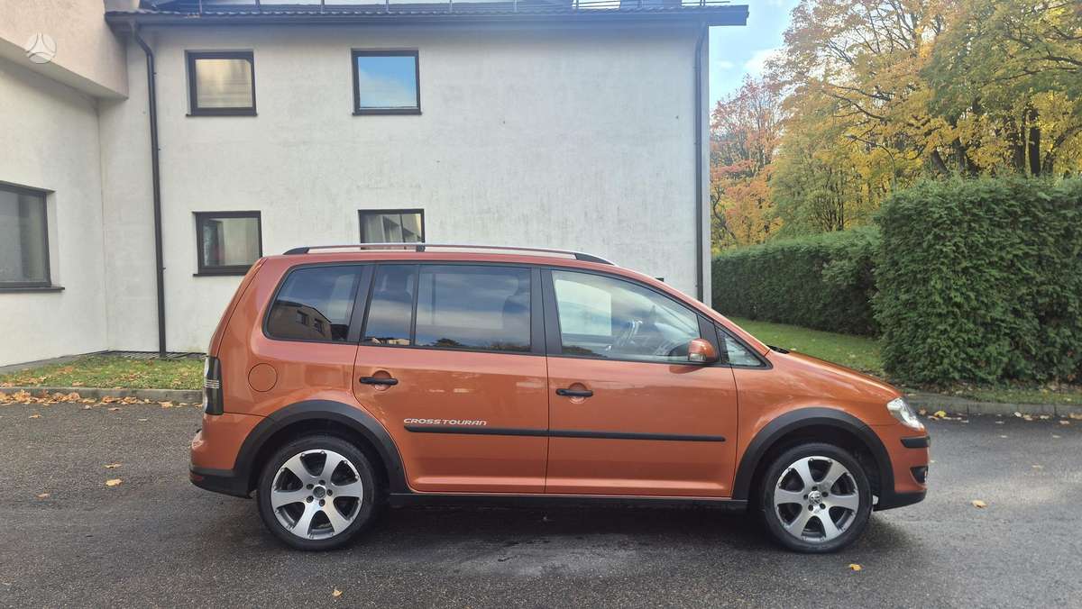 Volkswagen Touran 2007 — photo 5