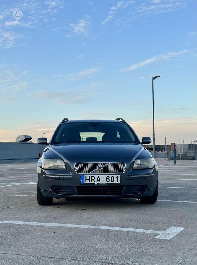 Volvo V50, 2005