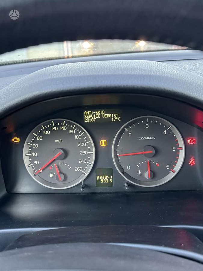 Volvo V50 2005 — photo 9