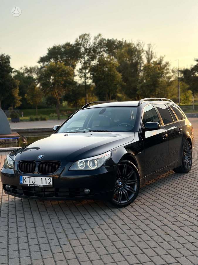 BMW 525, 2004