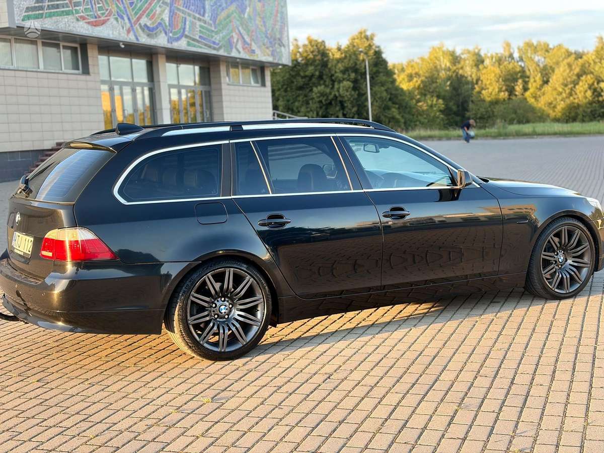 BMW 525 2004 — photo 7