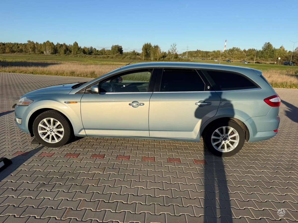Ford Mondeo 2010 — двигун 2000 cm³, 140 HP (103kW)