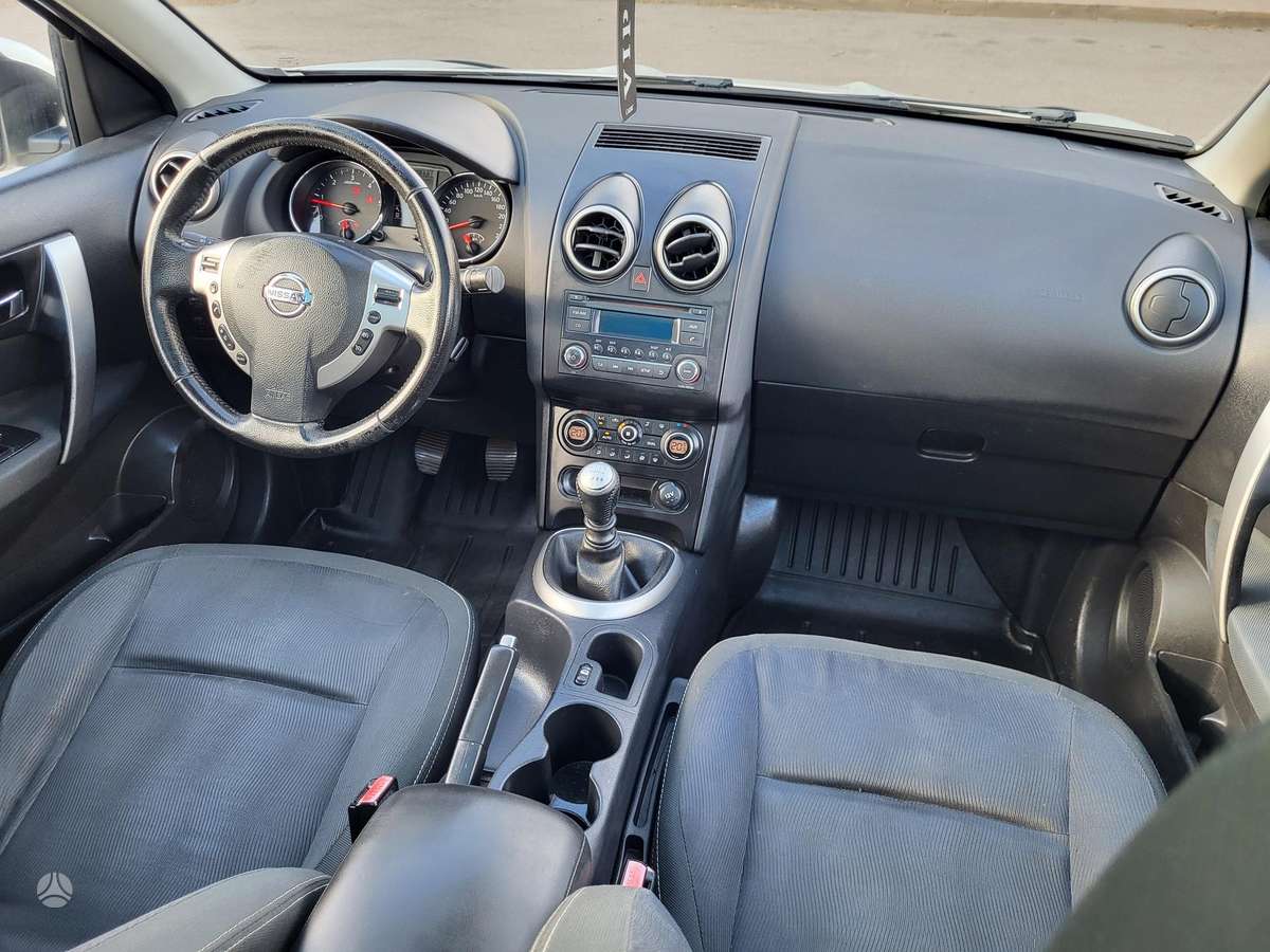 Nissan Qashqai 2010 — photo 10