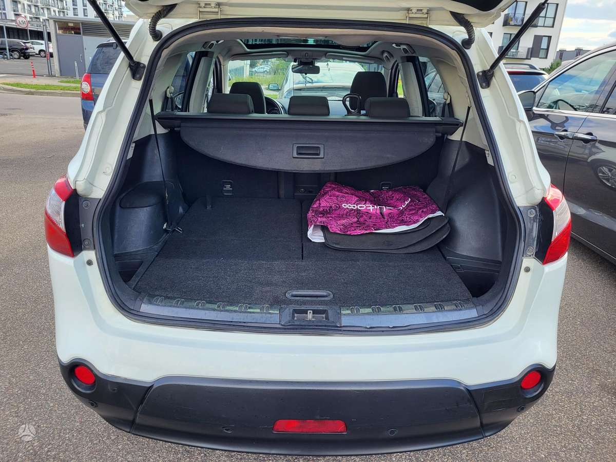 Nissan Qashqai 2010 — photo 19