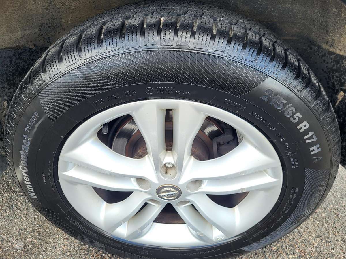 Nissan Qashqai 2010 — photo 20