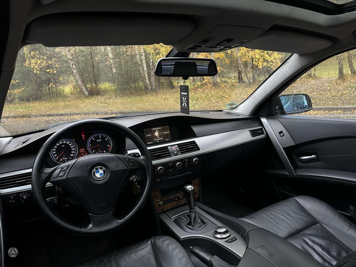 BMW 525 2005 — photo 12