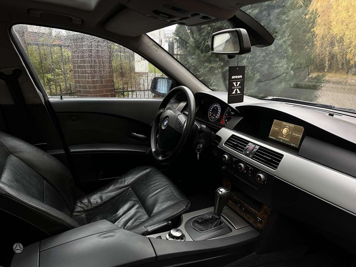 BMW 525 2005 — photo 13