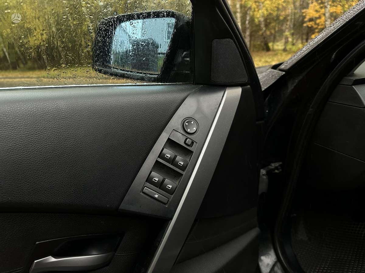 BMW 525 2005 — photo 19