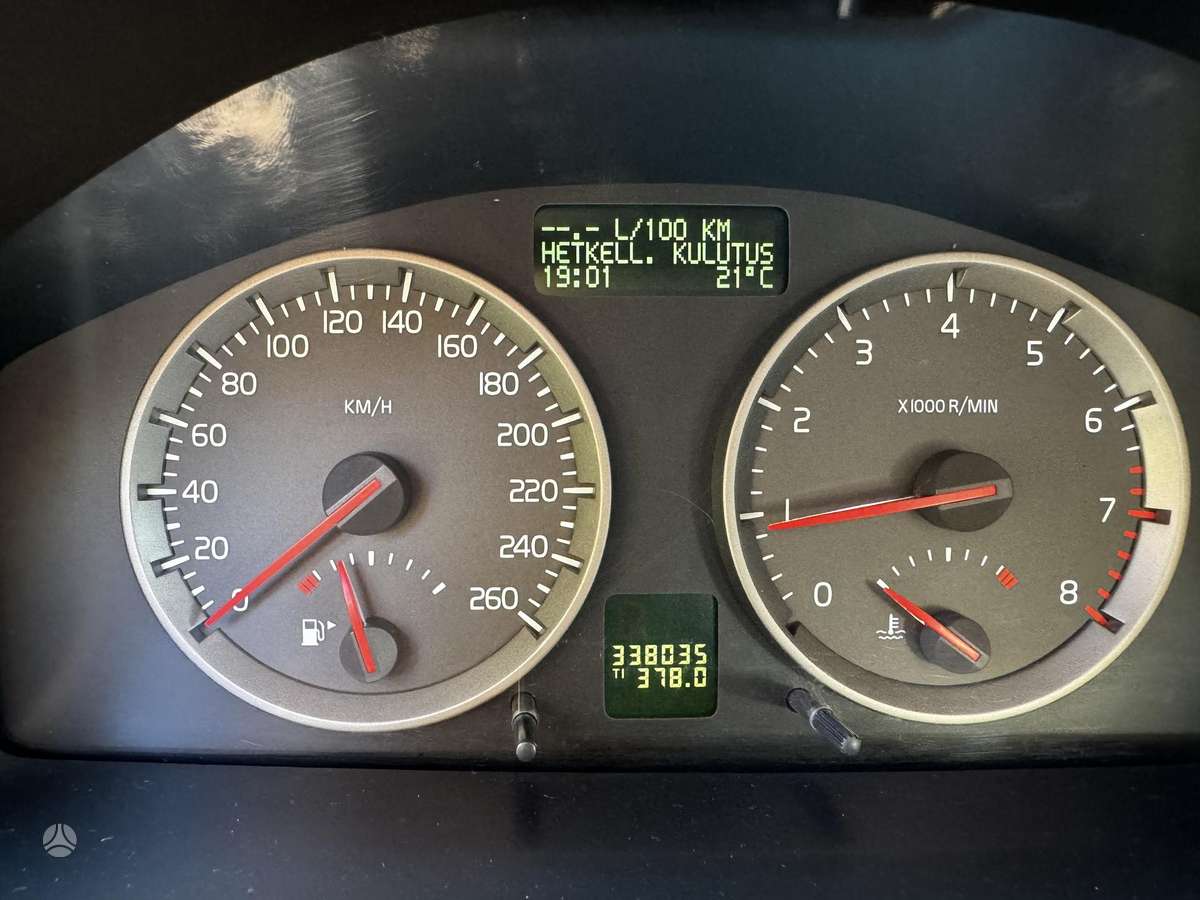 Volvo V50 2006 — photo 6