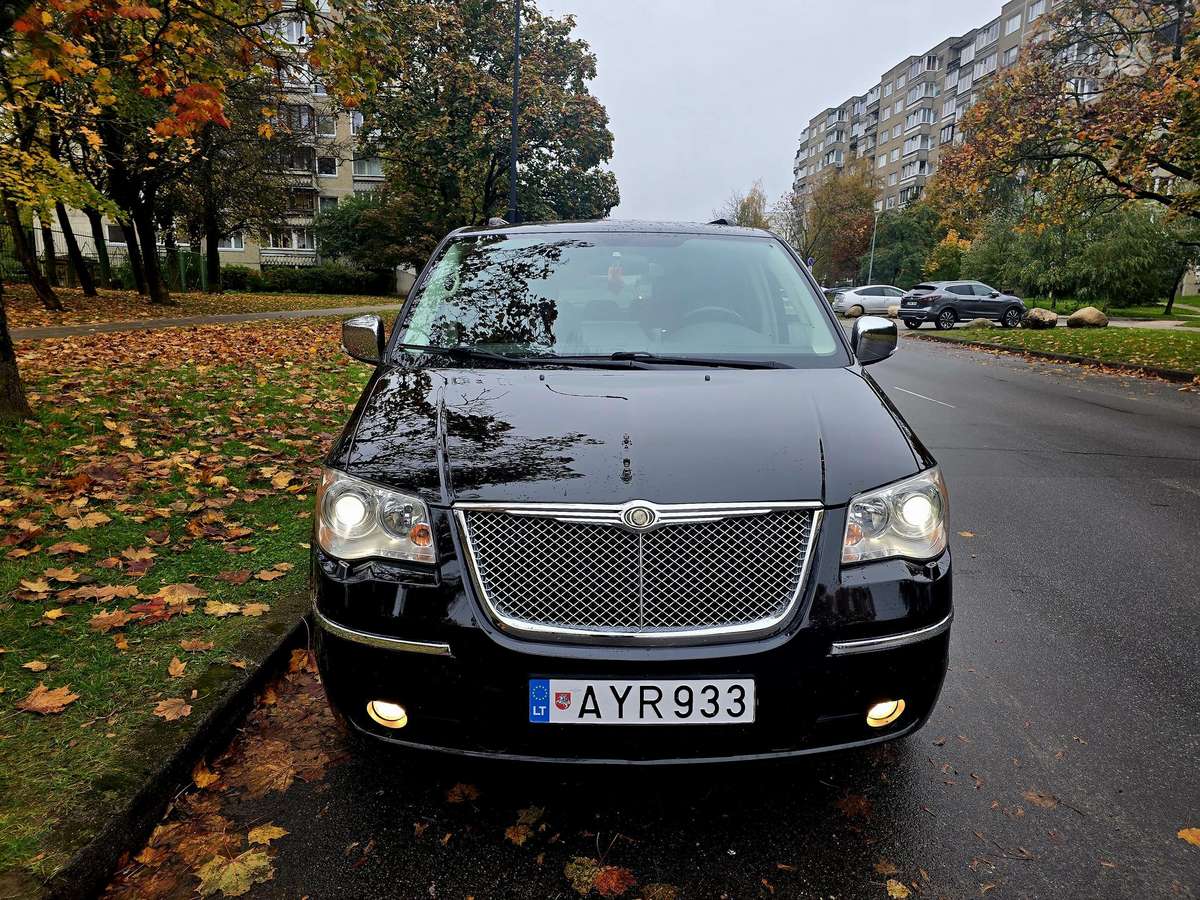 Chrysler Town 2011 — photo 11