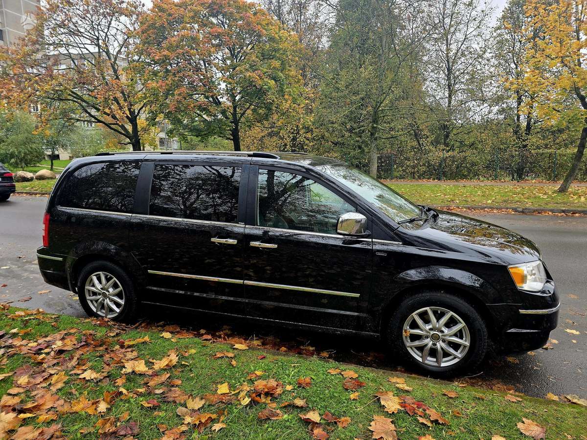 Chrysler Town 2011 — photo 12