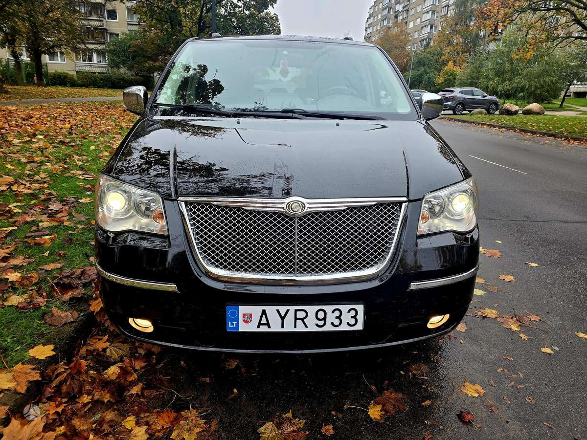 Chrysler Town 2011 — photo 17