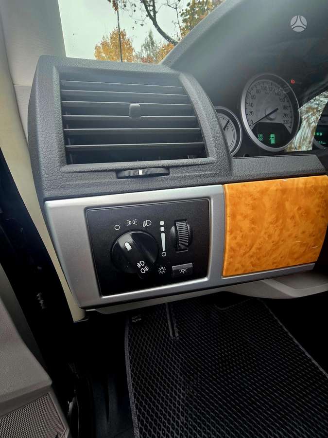Chrysler Town 2011 — photo 35