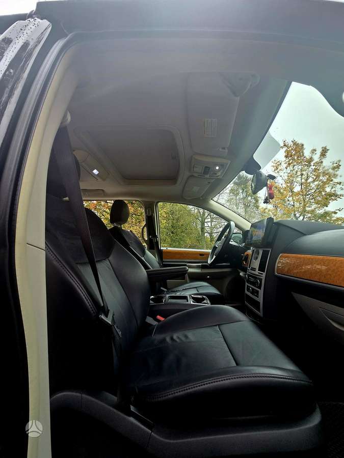 Chrysler Town 2011 — photo 45