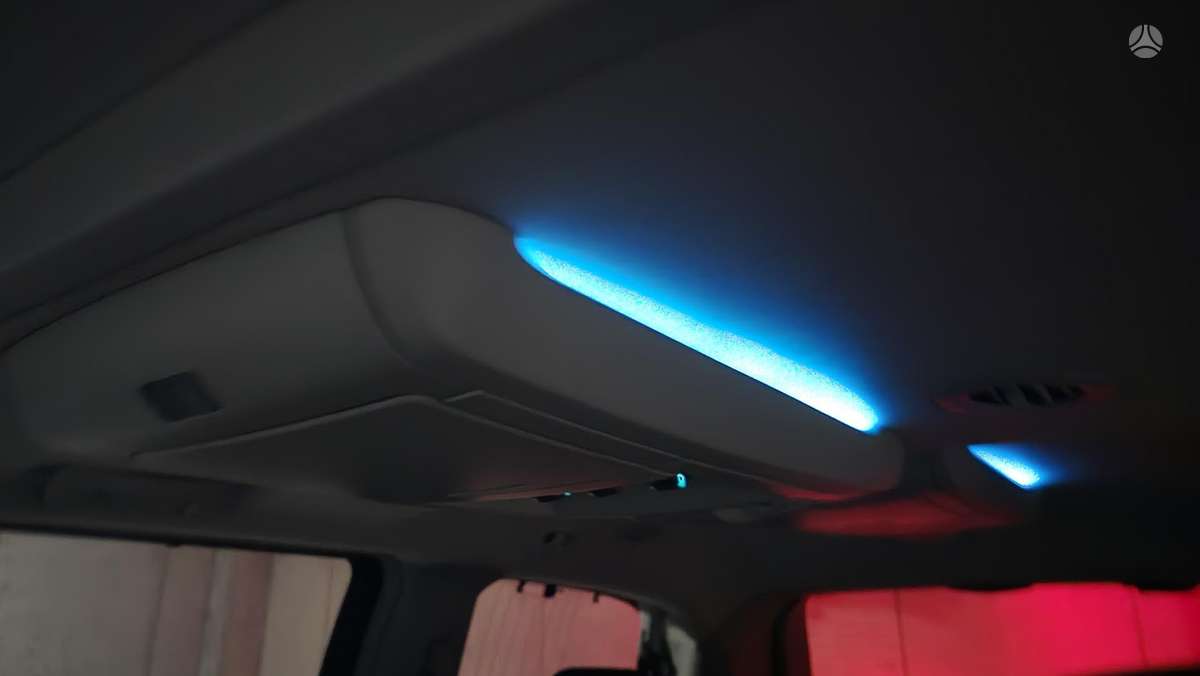 Chrysler Town 2011 — photo 58