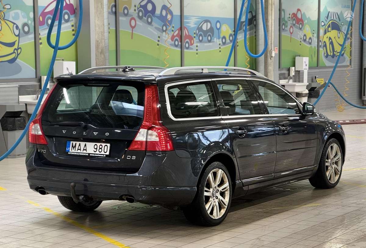 Volvo V70 2011 — engine 1984 cm³, 163 HP (120kW)