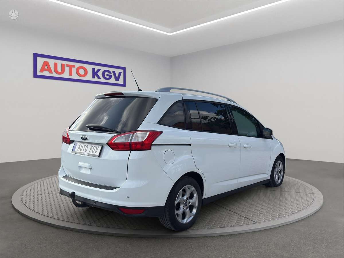 Ford Grand 2014 — photo 5