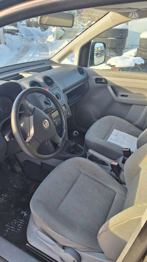 Volkswagen Caddy 2010 — interior