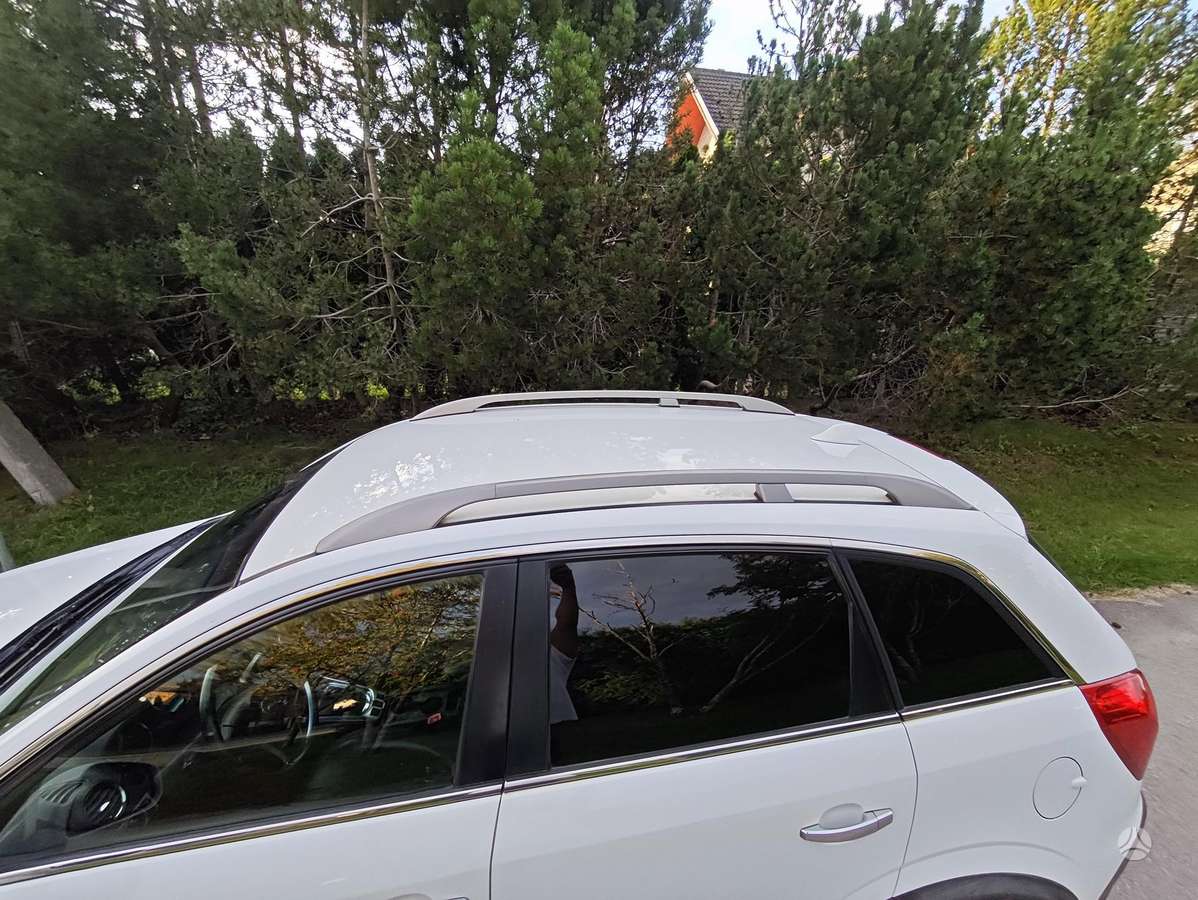 Opel Antara 2011 — photo 10