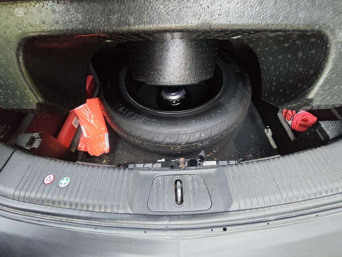 Opel Antara 2011 — photo 16