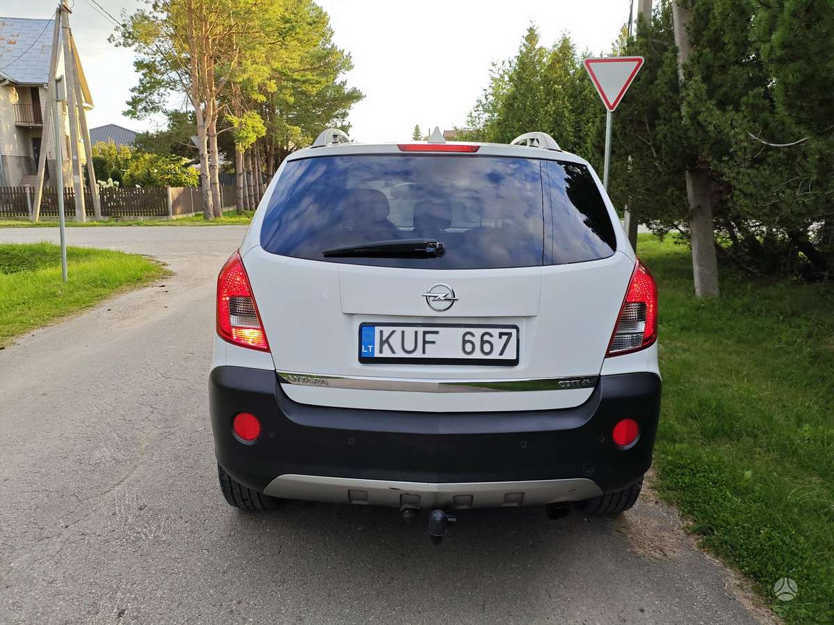Opel Antara 2011 — photo 5