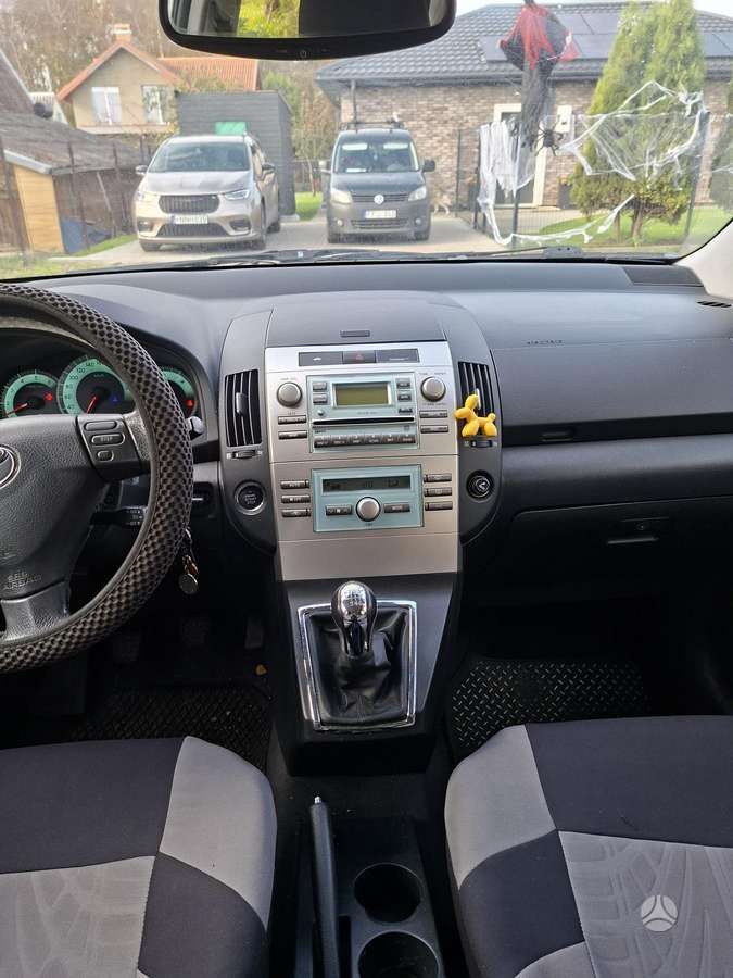 Toyota Corolla 2006 — photo 7