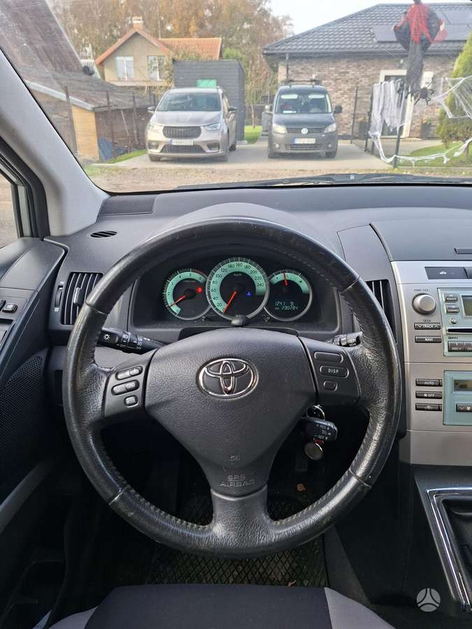 Toyota Corolla 2006 — photo 8
