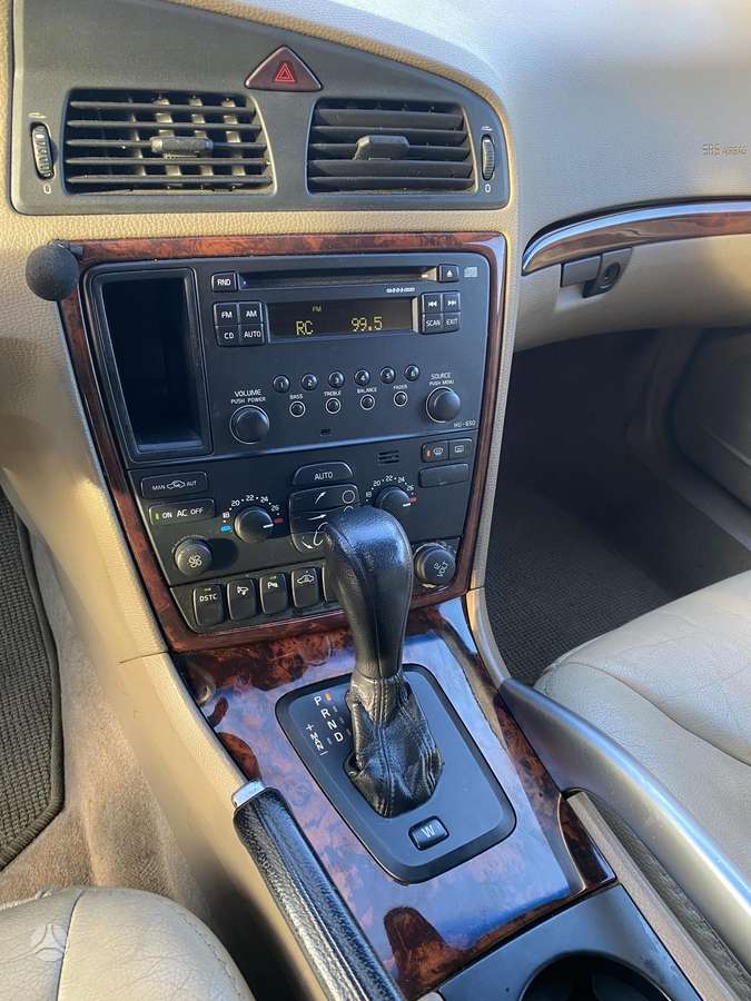 Volvo XC70 2005 — photo 8