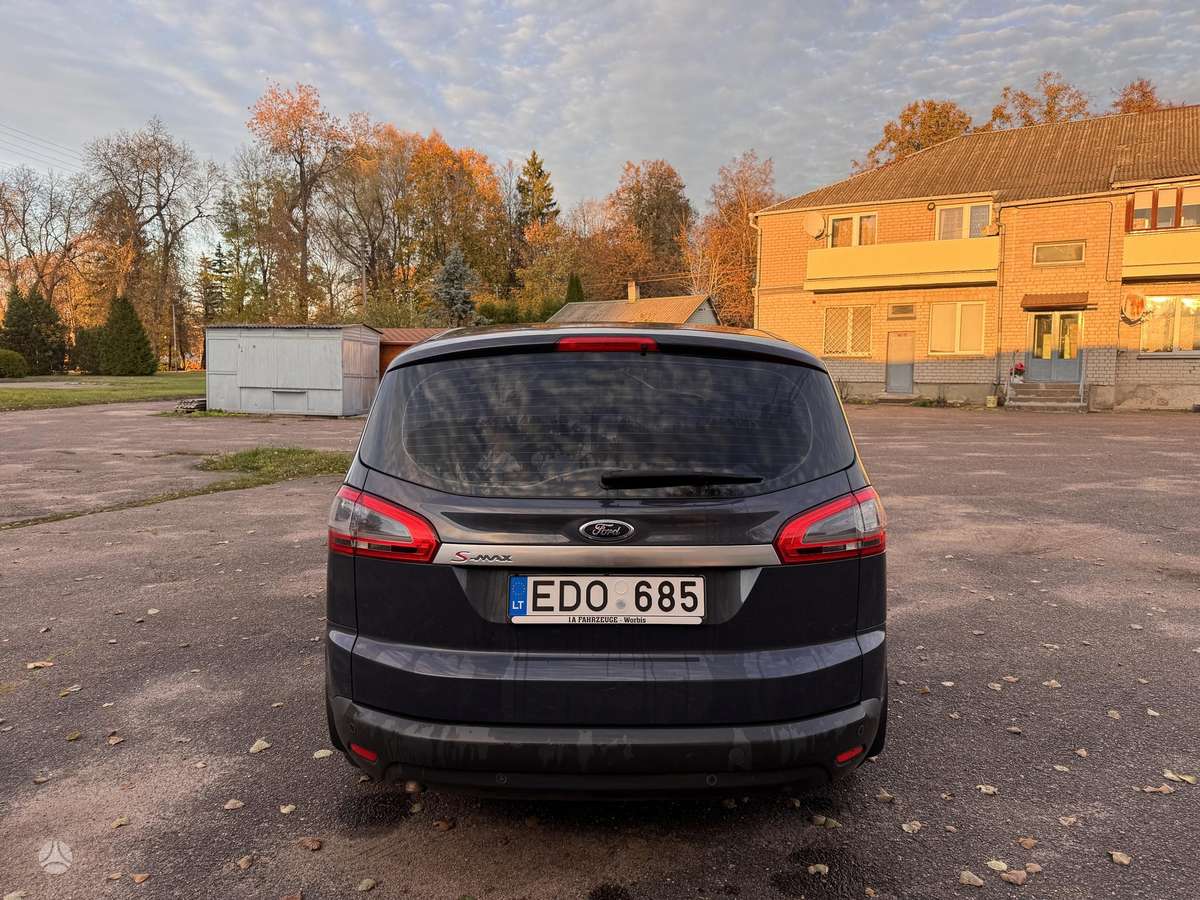Ford S-MAX 2011 — photo 5