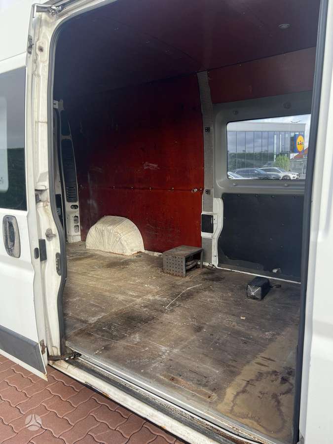 Peugeot Boxer 2010 — photo 10