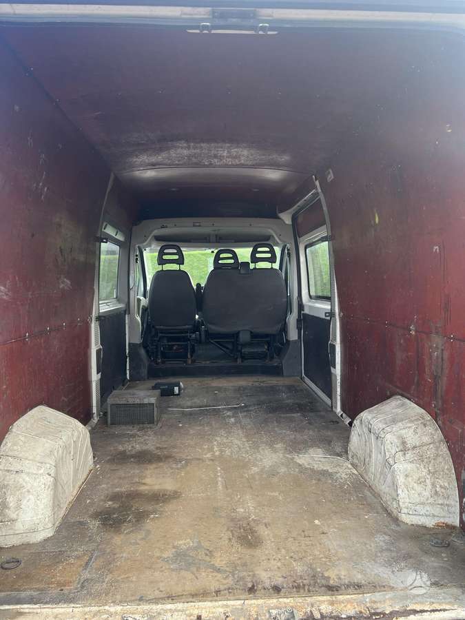 Peugeot Boxer 2010 — photo 12