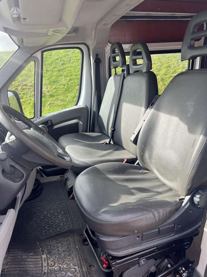 Peugeot Boxer 2010 — photo 15