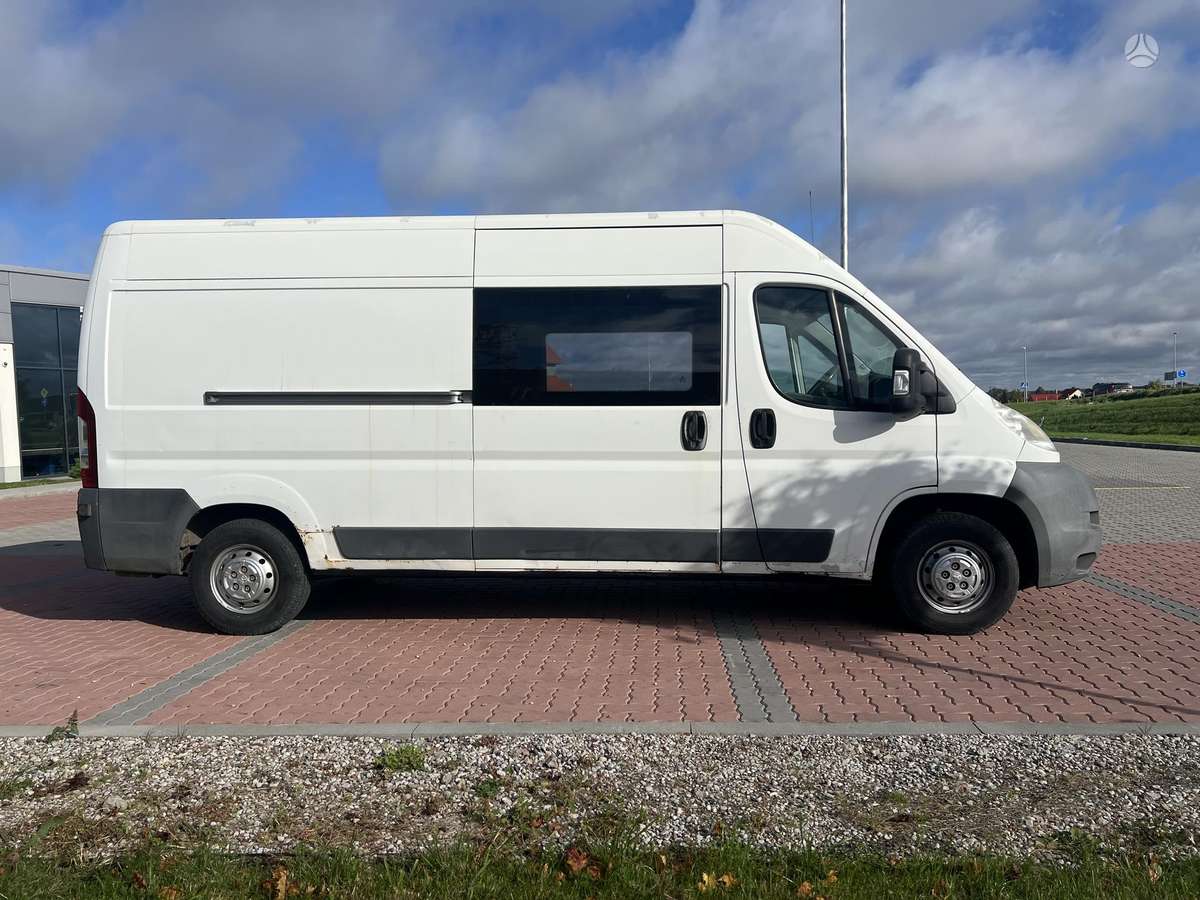 Peugeot Boxer 2010 — engine 2200 cm³, 120 HP (88kW)