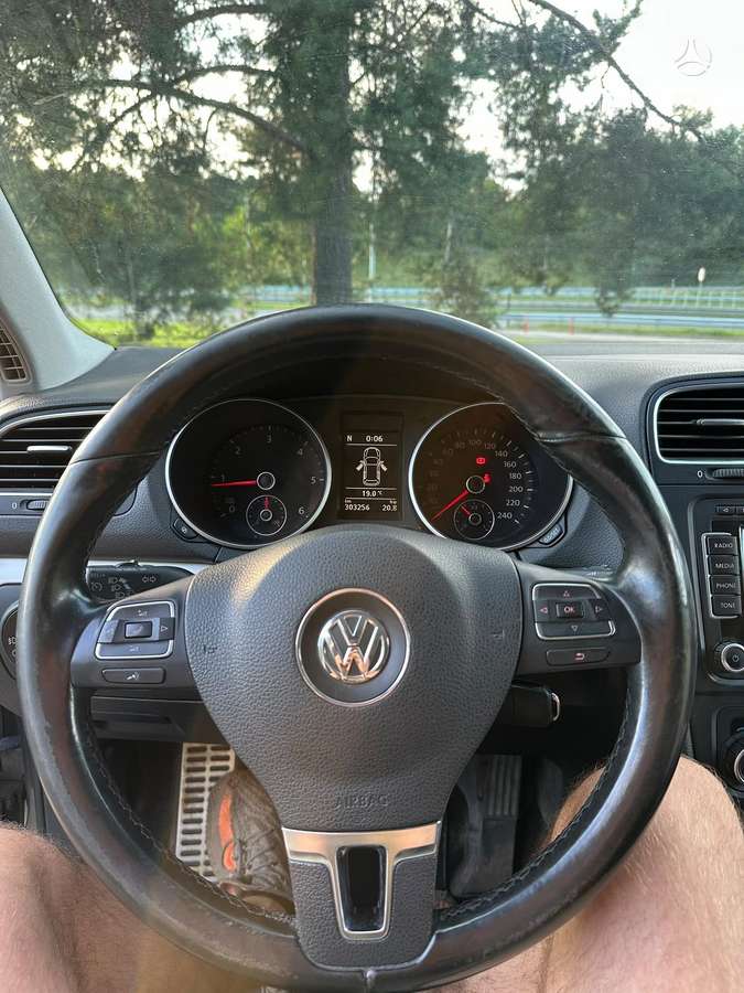 Volkswagen Golf 2009 — photo 18