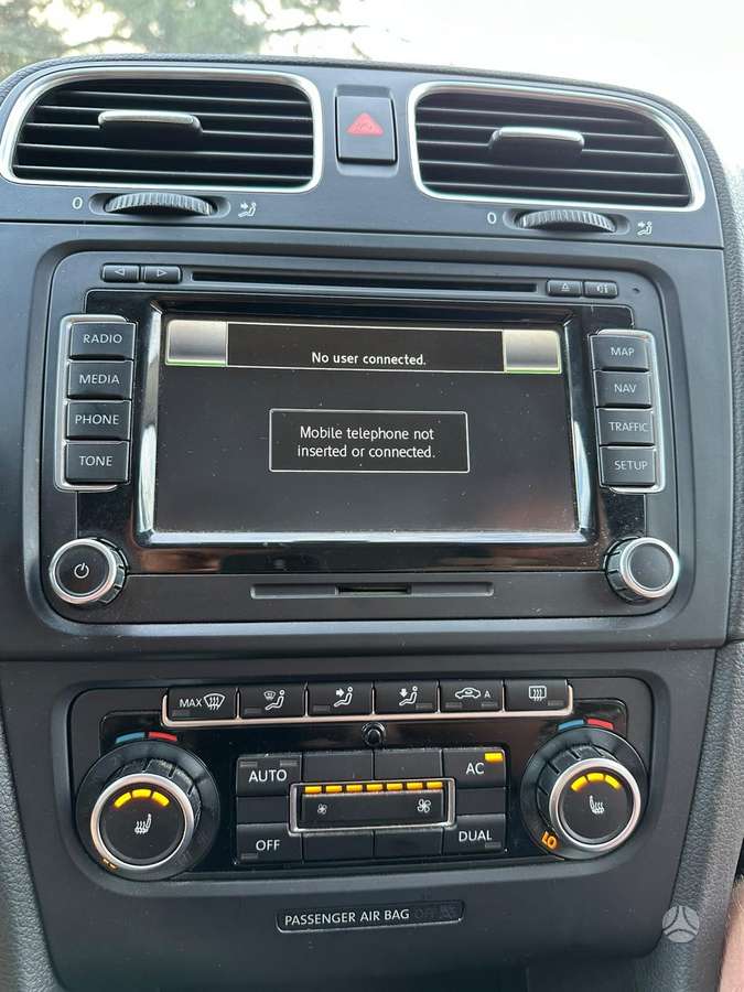 Volkswagen Golf 2009 — photo 19