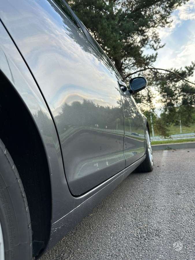 Volkswagen Golf 2009 — photo 8