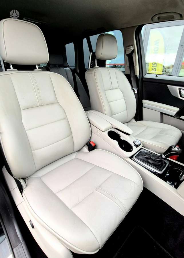 Mercedes-Benz GLK220 2010 — photo 15