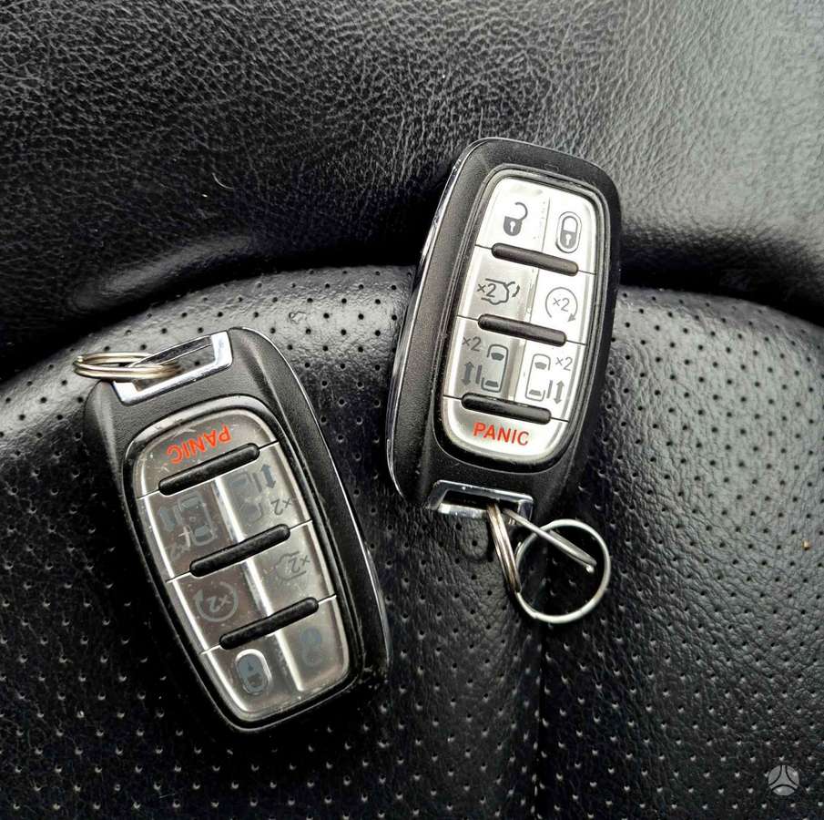 Mercedes-Benz GLK220 2010 — photo 20